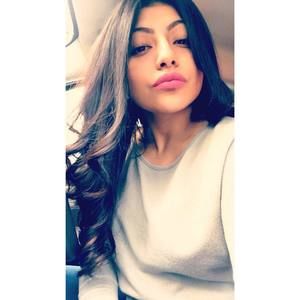 Meet your Posher, Abigail